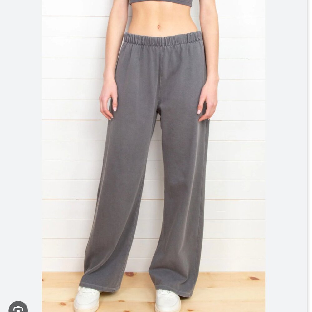 Brandy Melville Anastasia Sweatpants